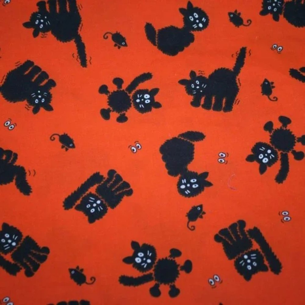 FABRIC #1183 - Cotton - Halloween Black Scaredy Cats Animal Print 3/4 yard